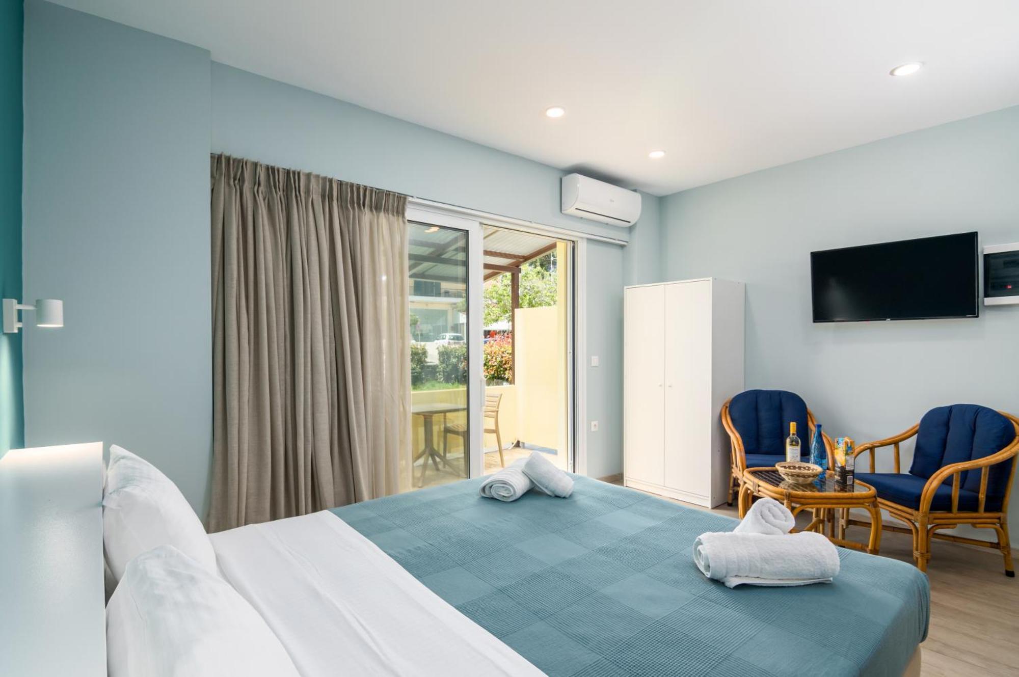 Helion Apartments Gouvia Luaran gambar