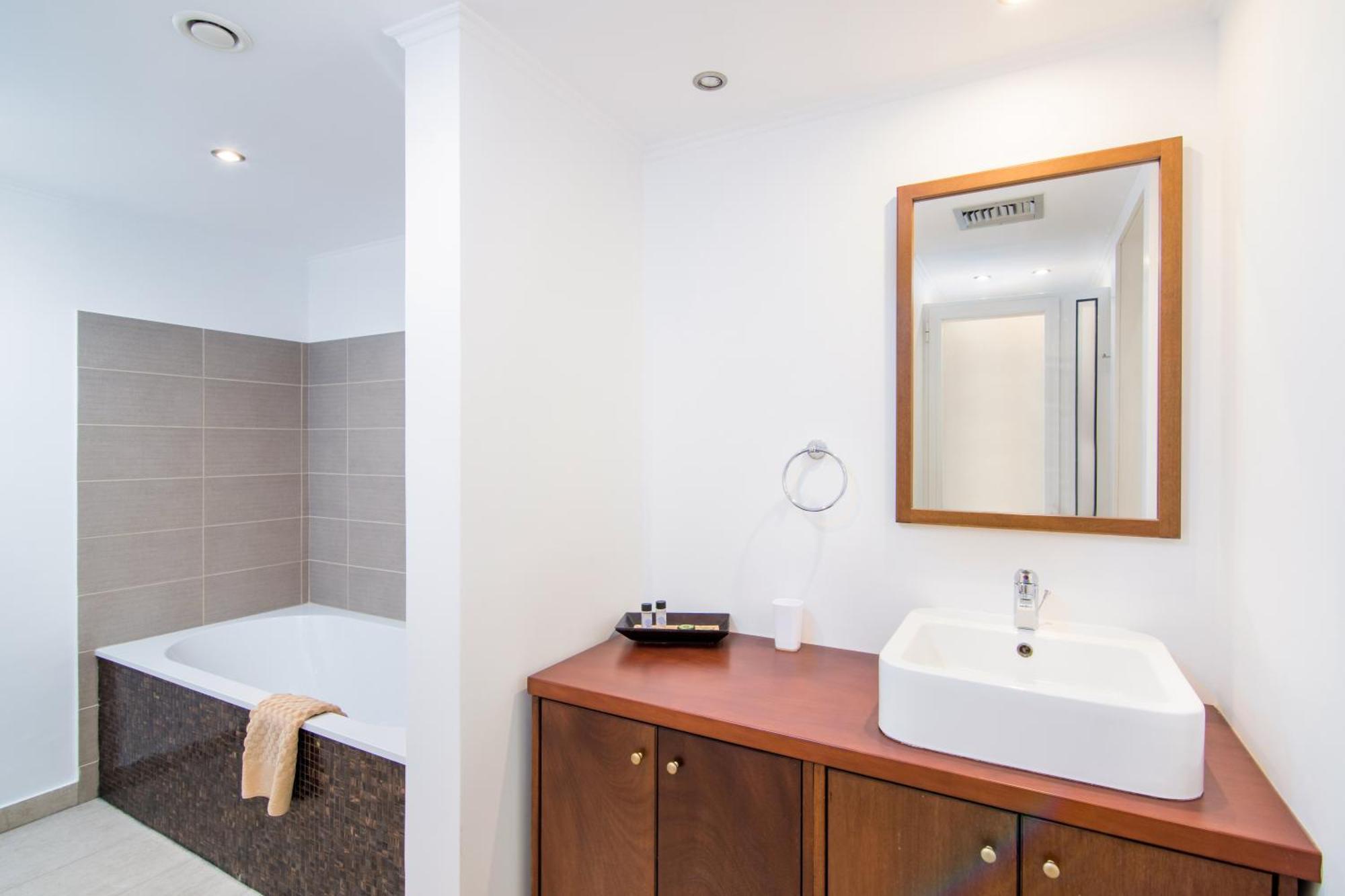Helion Apartments Gouvia Luaran gambar